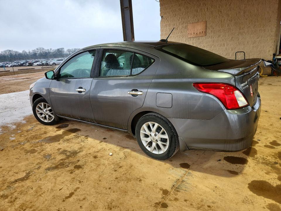 2019 Nissan Versa s