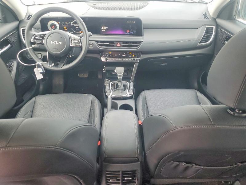 2025 KIA Seltos ex