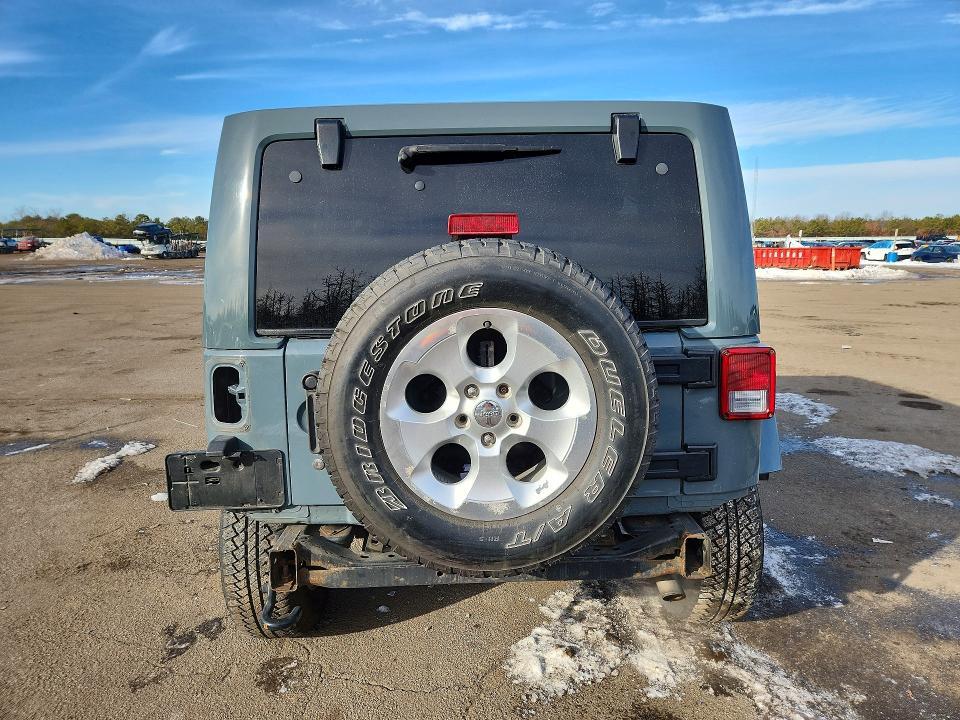2014 Jeep Wrangler Unlimited Sahara
