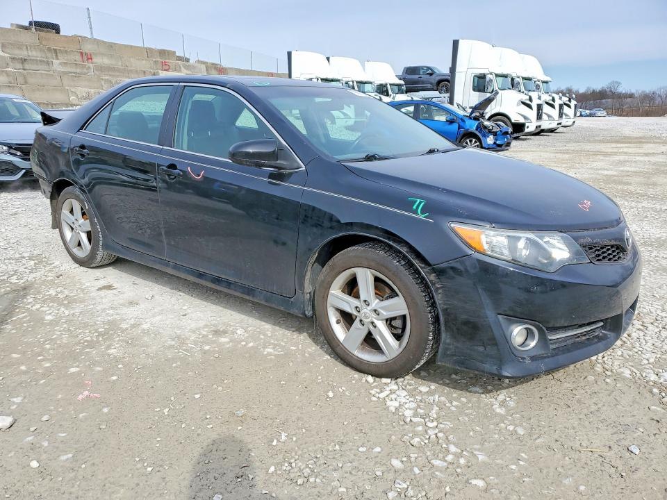 2012 Toyota Camry se