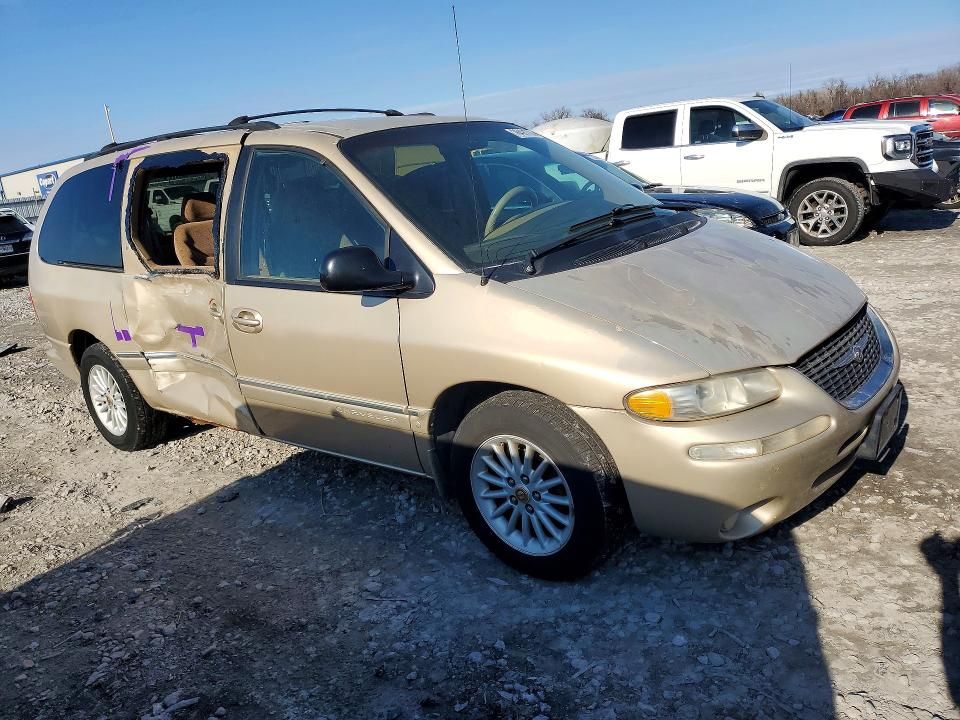1999 Chrysler Town & Country lx