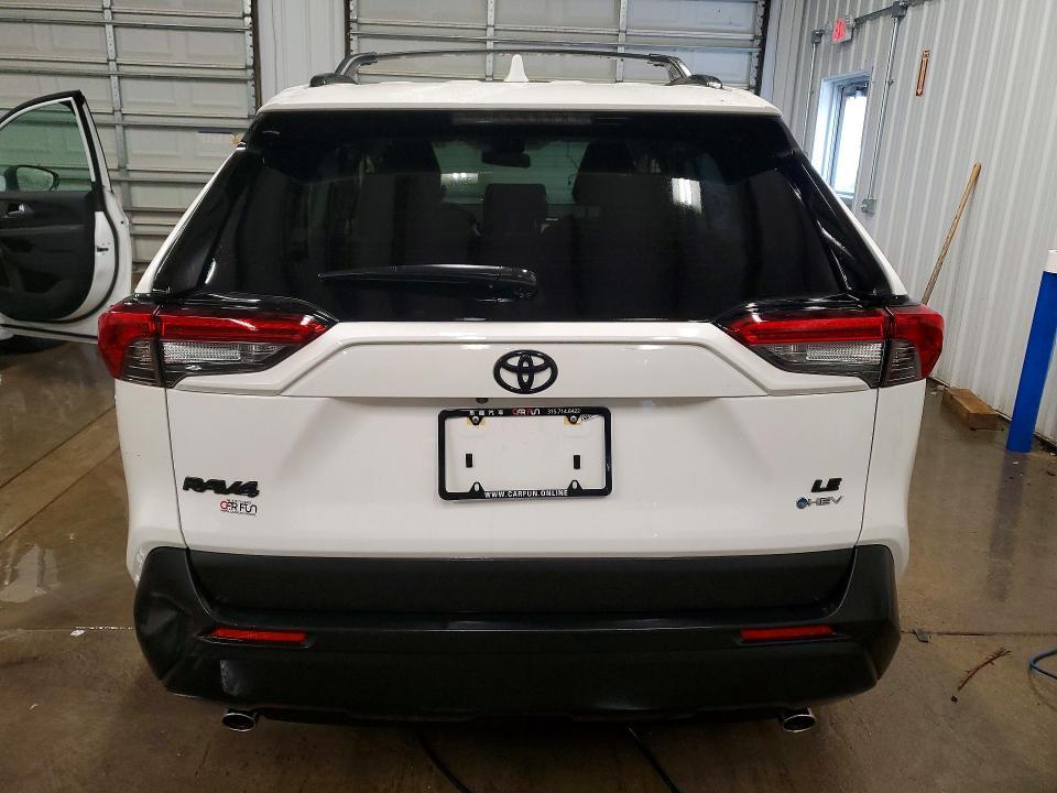 2025 Toyota Rav4 le