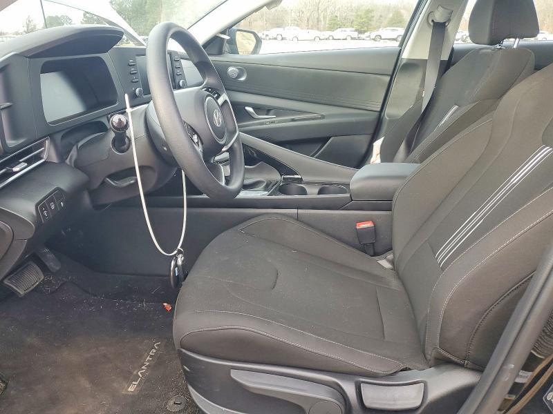 2025 Hyundai Elantra Blue