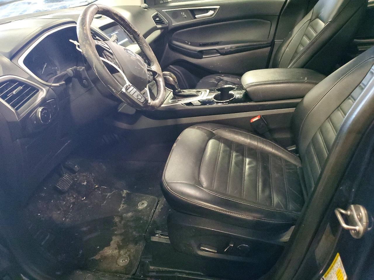 2018 Ford Edge sel