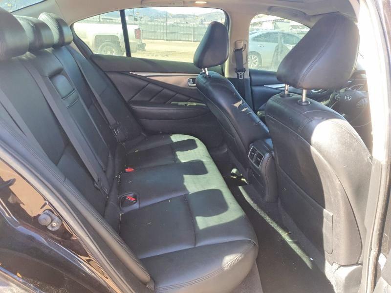 2014 Infiniti Q50 Premium