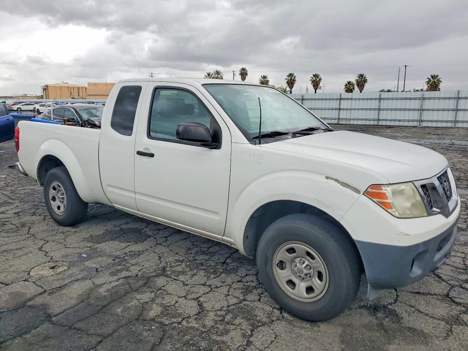2016 Nissan Frontier S