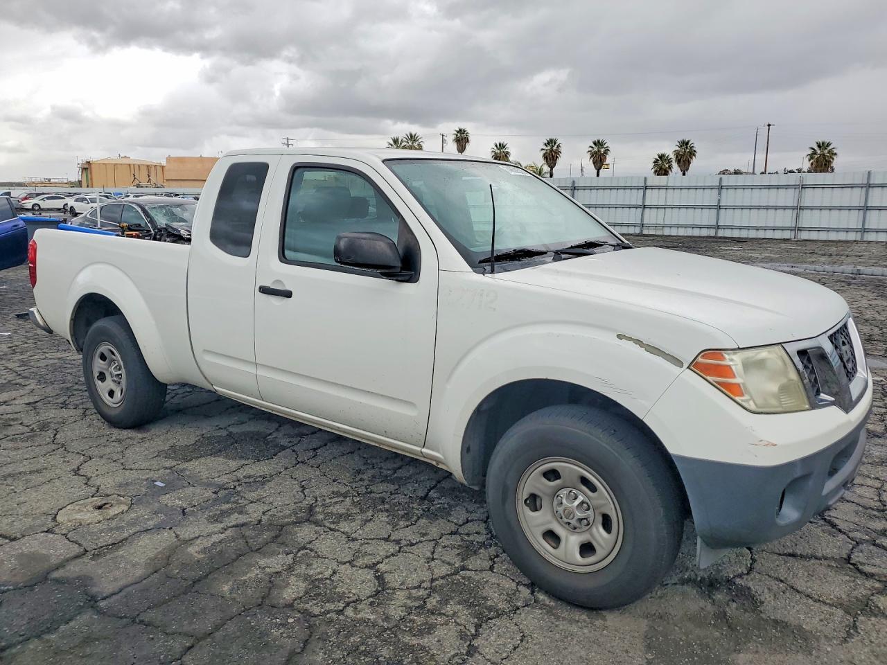 2016 Nissan Frontier S