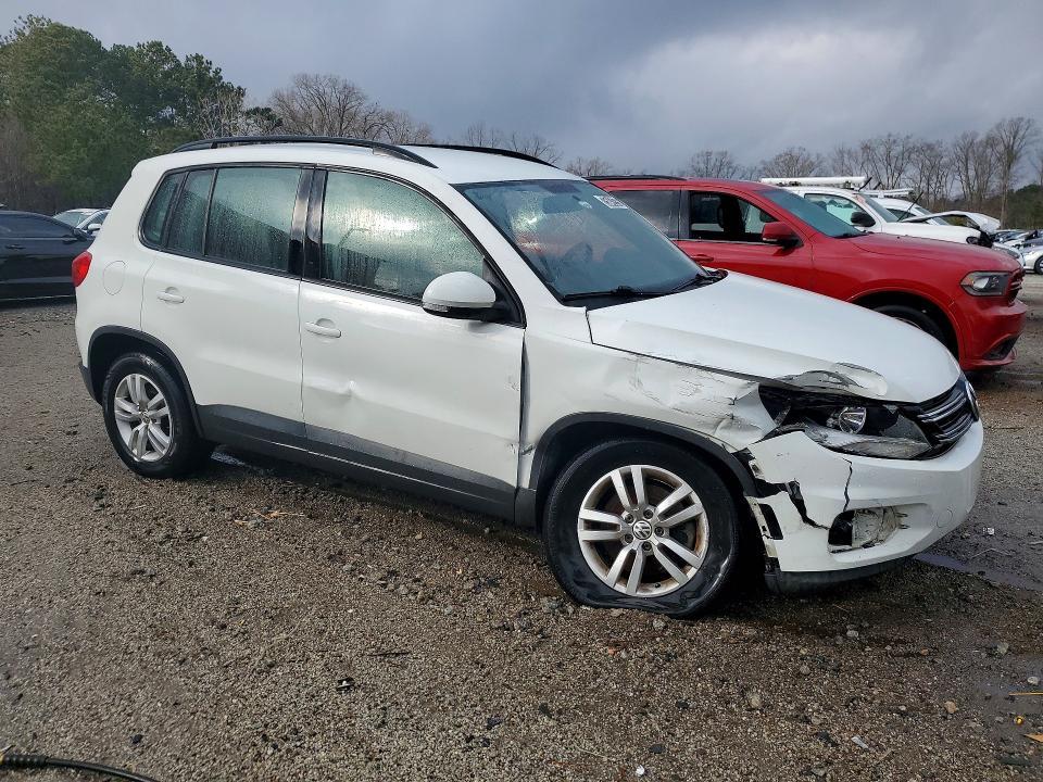 2015 Volkswagen Tiguan s