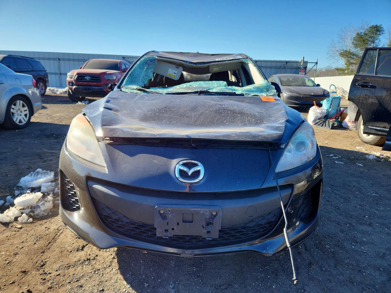 2013 Mazda 3 I