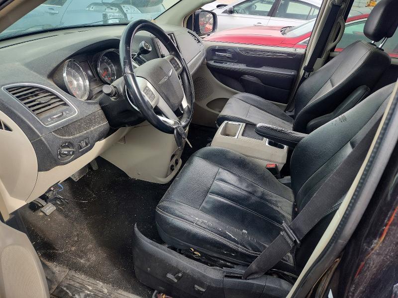 2016 Chrysler Town & Country Touring