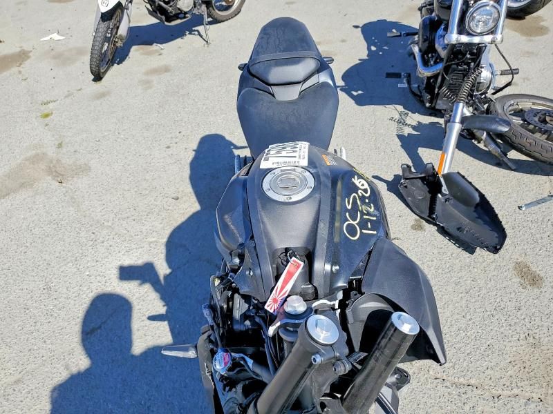 2025 Yamaha Mtn690 c