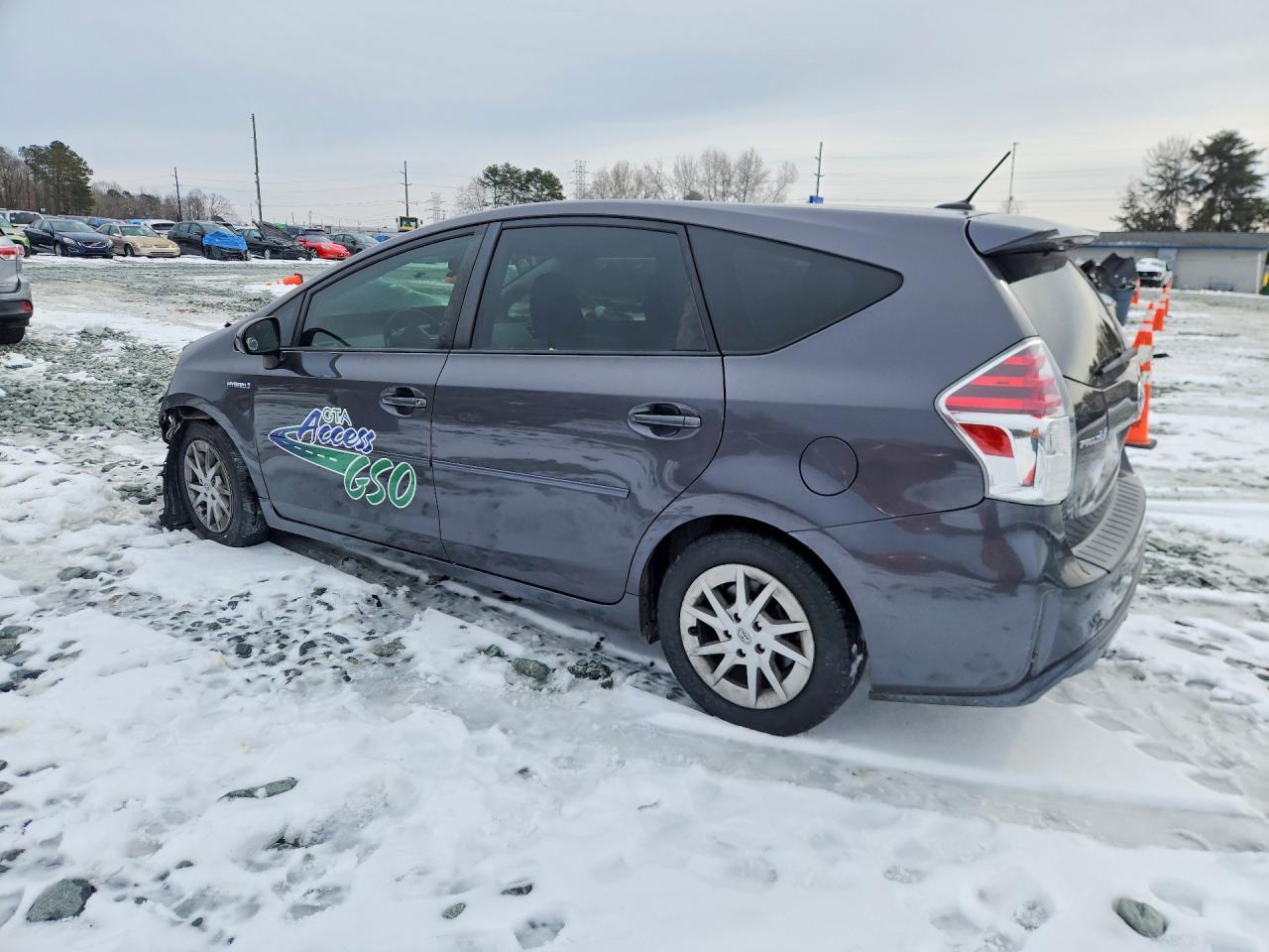 2016 Toyota Prius v