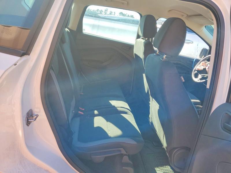2016 Ford Escape s