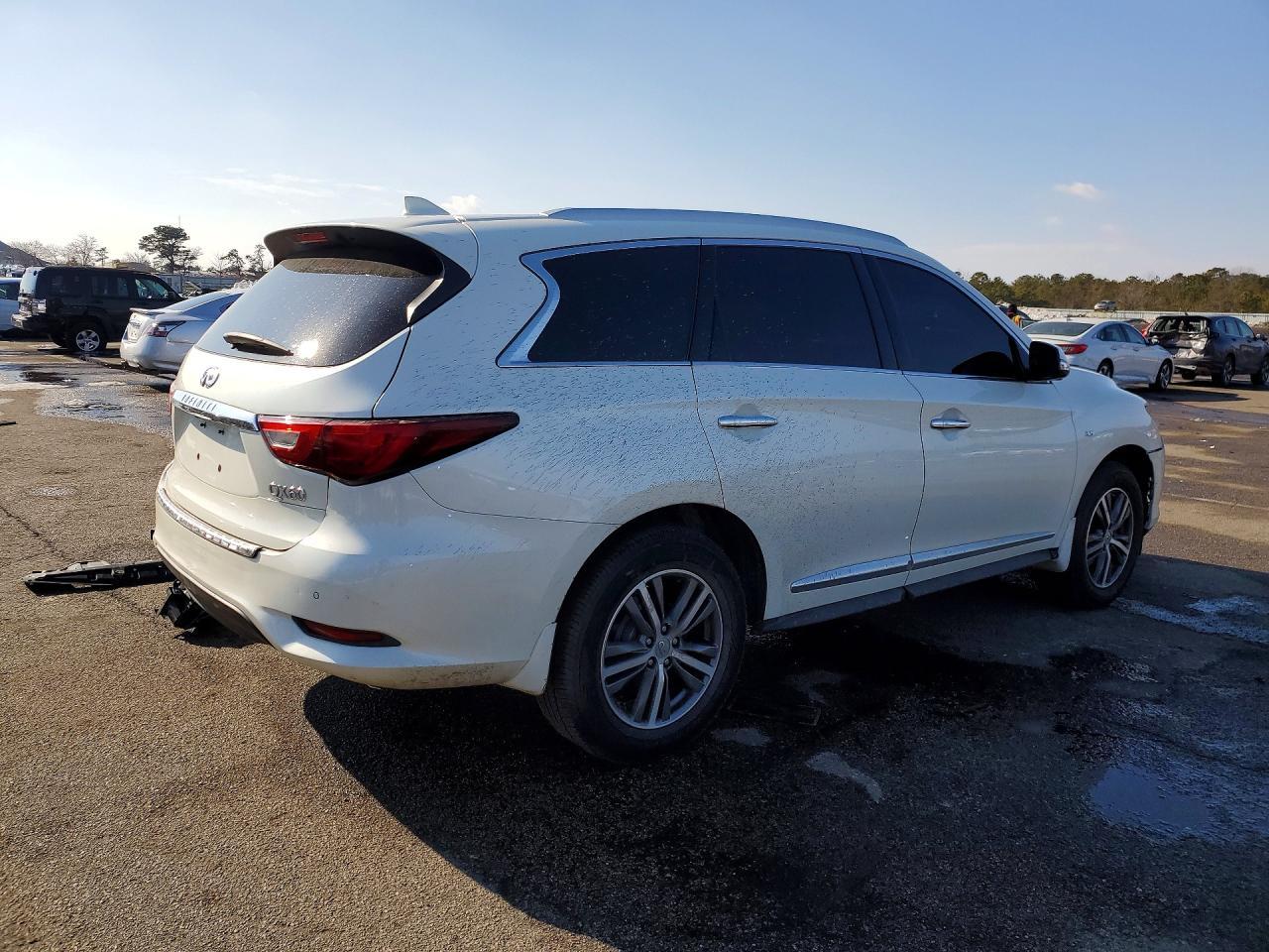 2016 Infinity Qx60