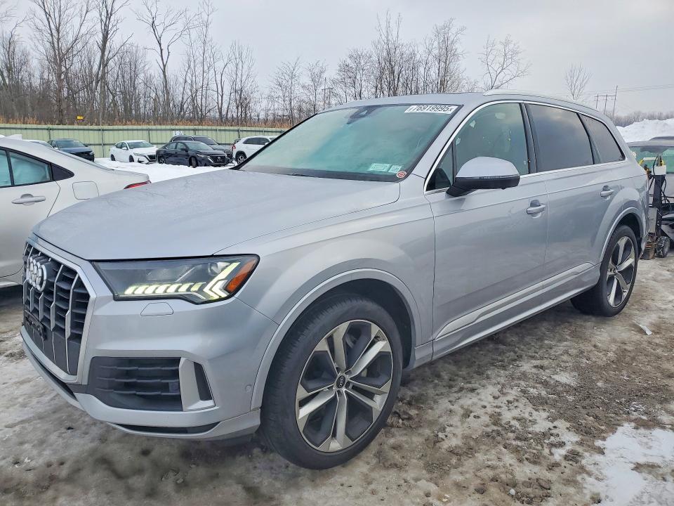 2021 Audi Q7 Premium Plus