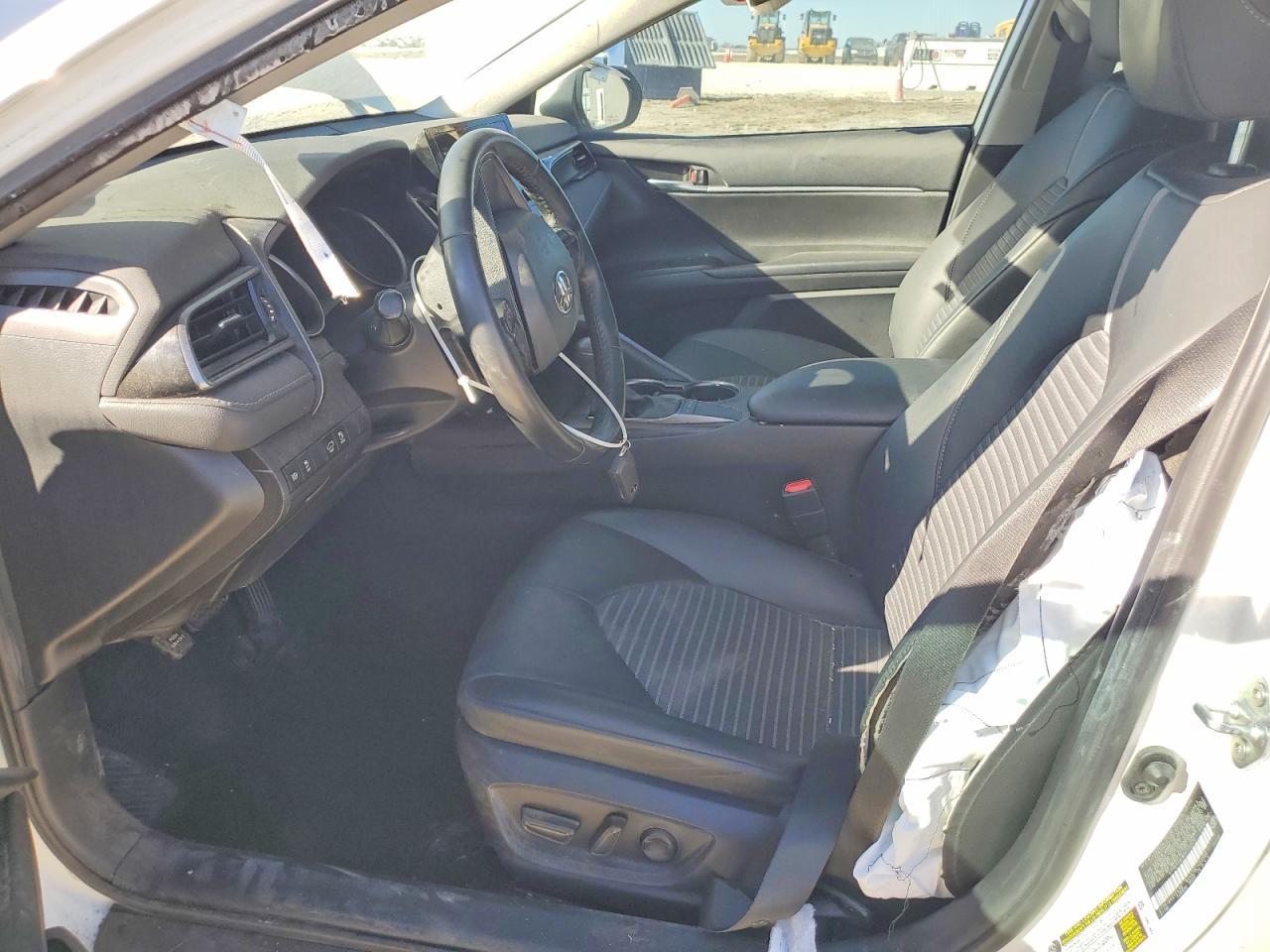 2023 Toyota Camry se Night Shade
