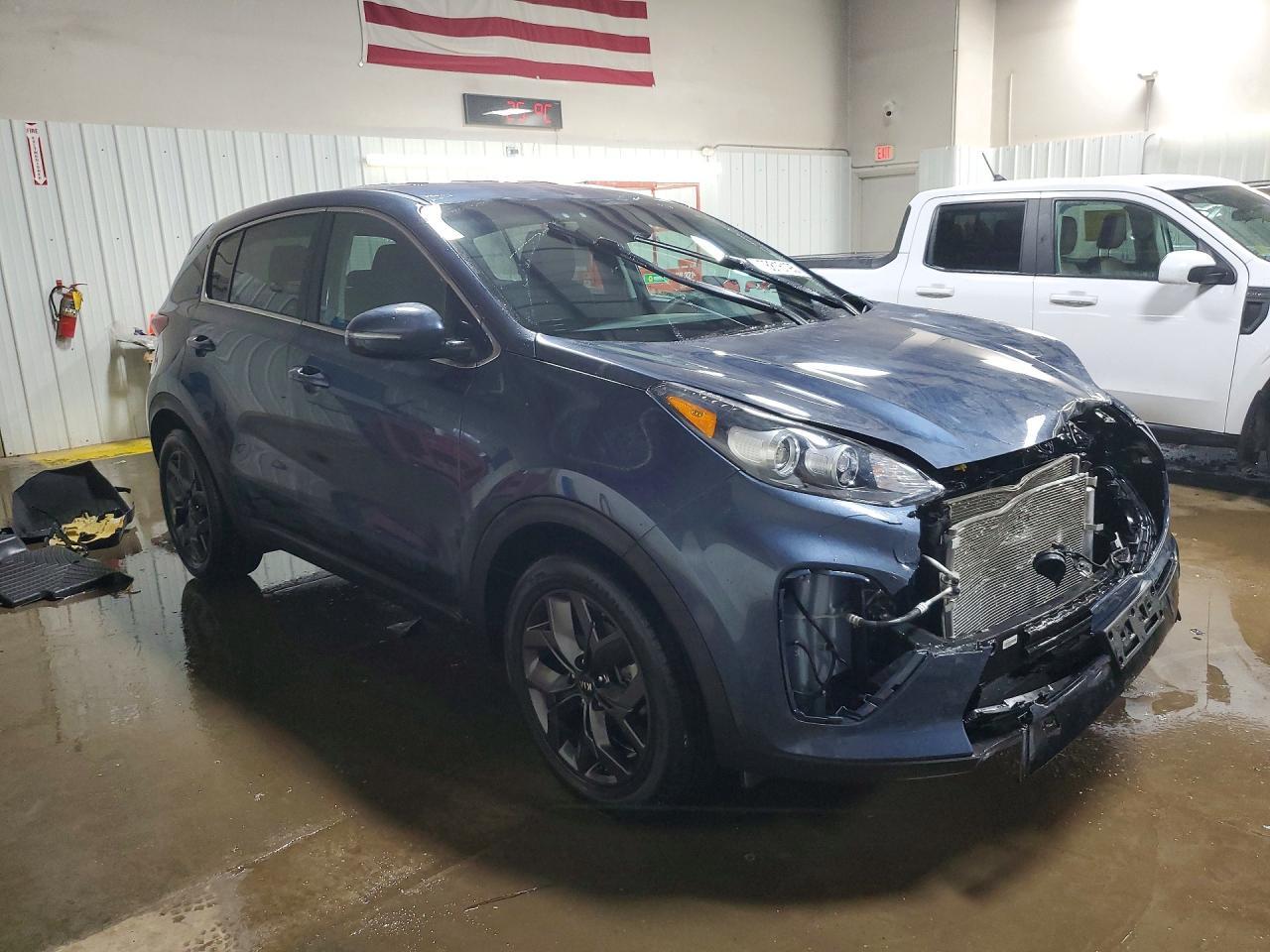 2022 KIA Sportage lx