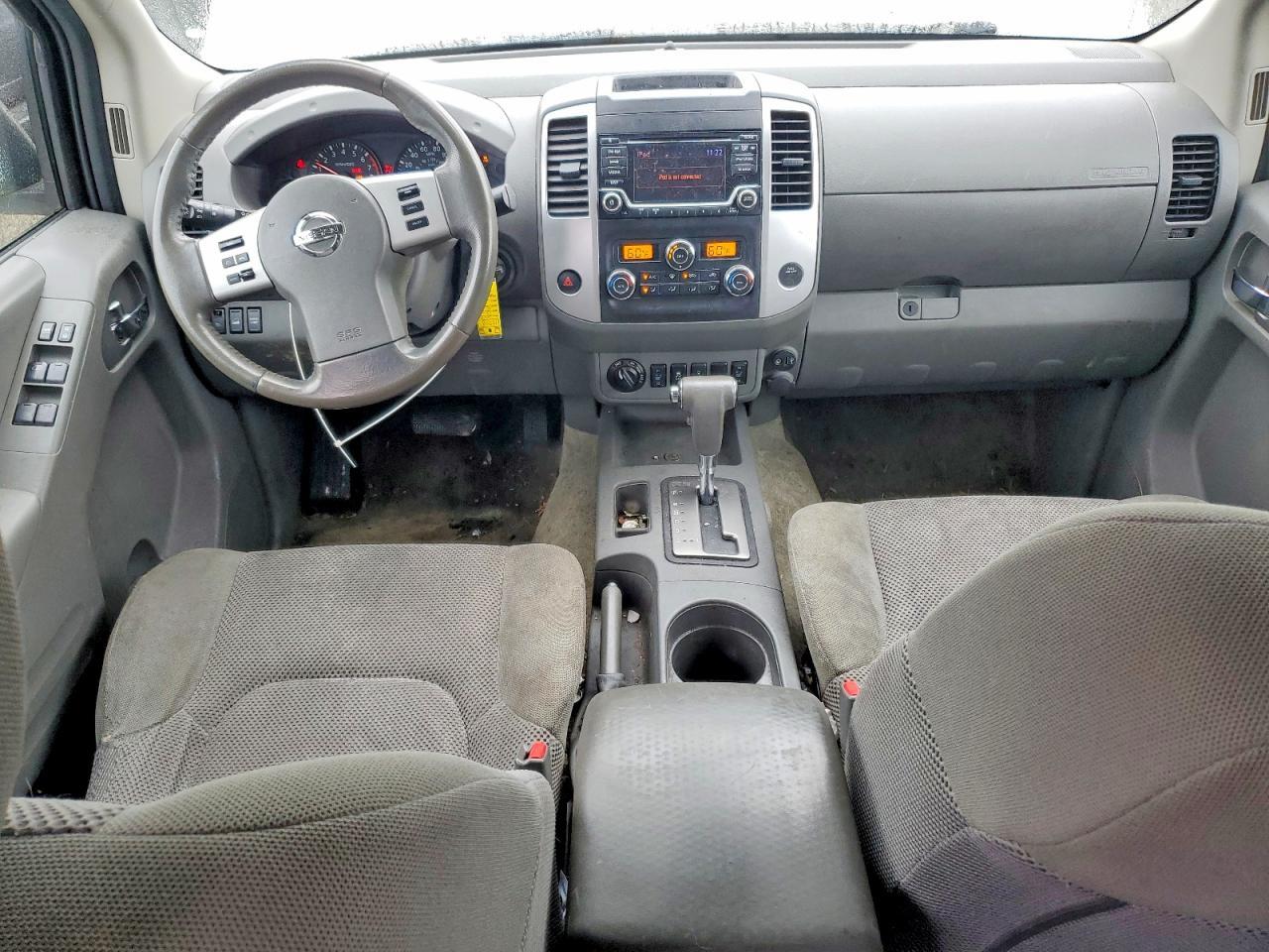 2017 Nissan Frontier SV