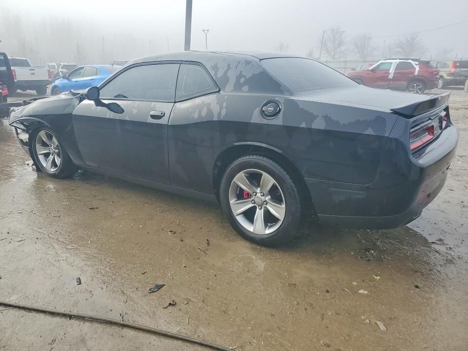 2016 Dodge Challenger sxt