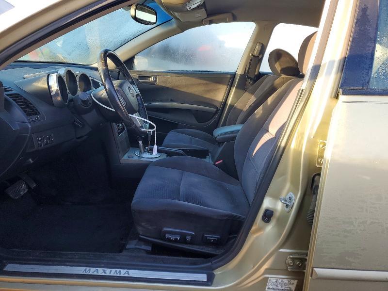 2004 Nissan Maxima