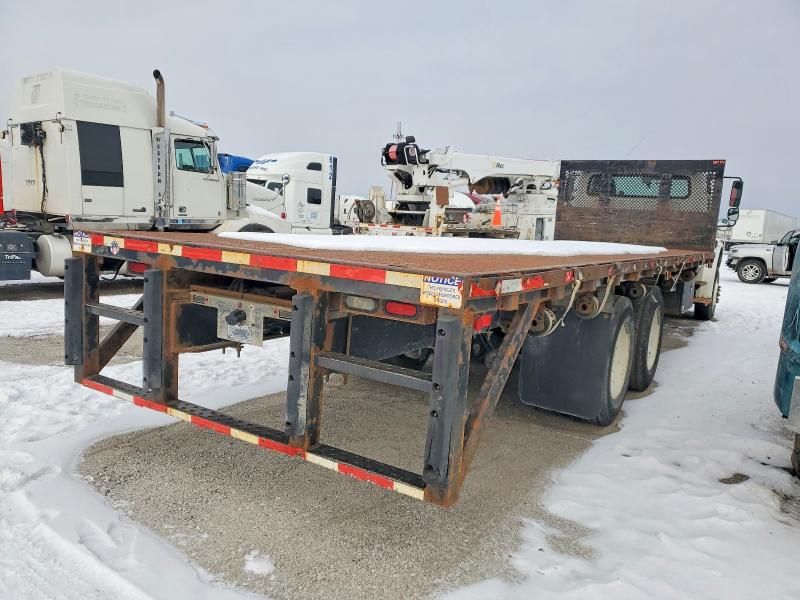 2017 Freightliner Business Class M2 Flatbed Truck