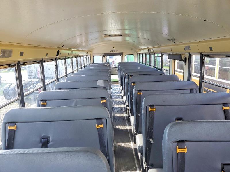 2010 Icrp 2010 IC Corporation CE Series School-School Bus