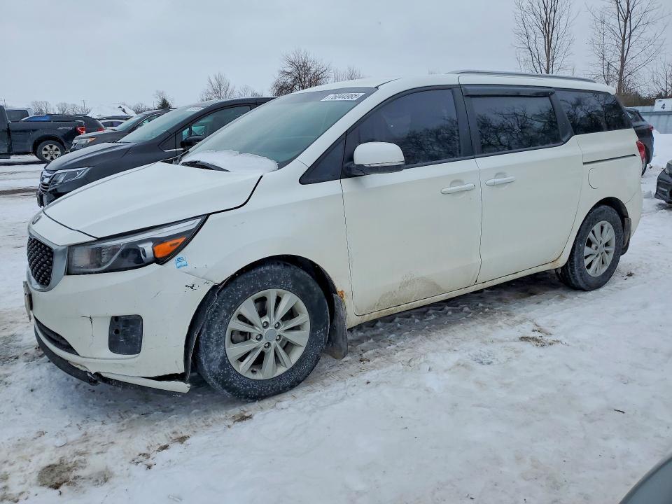 2016 KIA Sedona lx