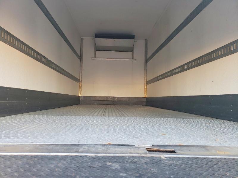 2016 Hino 258/268 Refrigerated box Truck