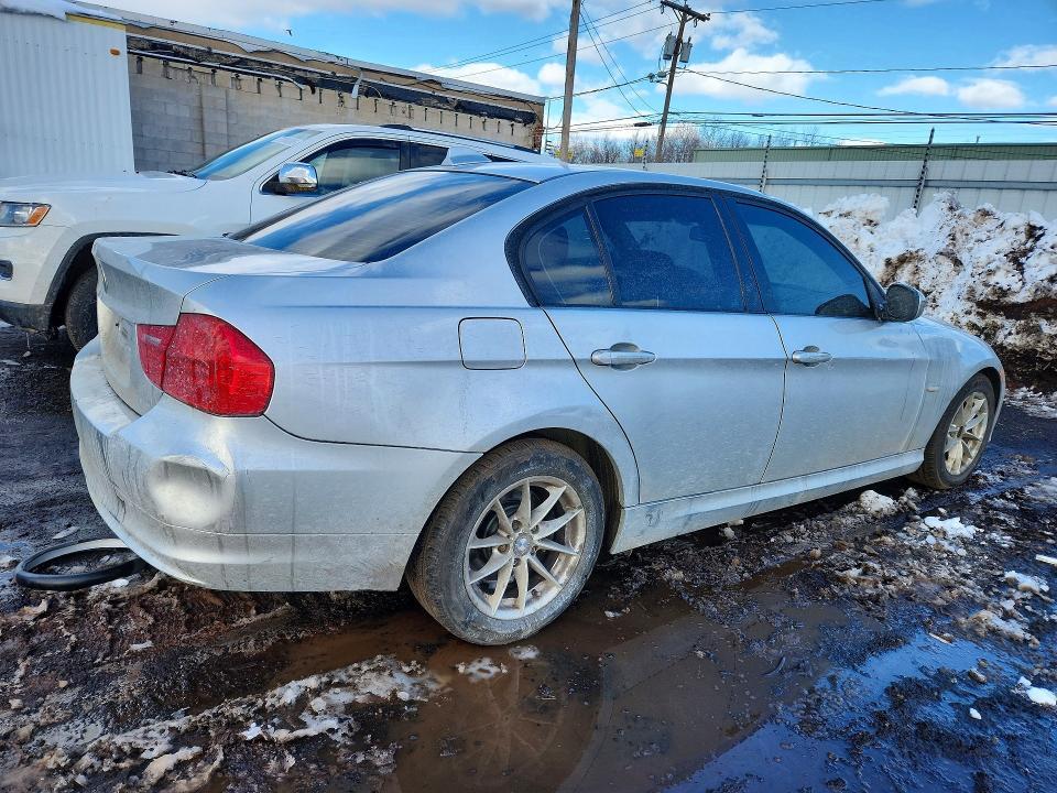 2010 BMW 328 xi Sulev