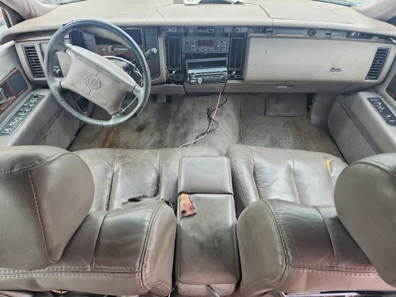 1994 Cadillac Fleetwood Base