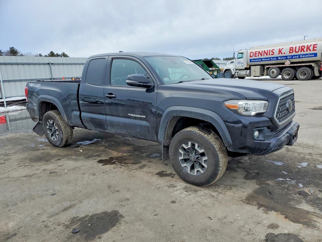 2018 Toyota Tacoma TRD OFF-Road