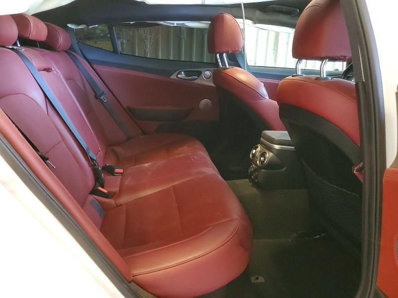 2020 KIA Stinger GT1