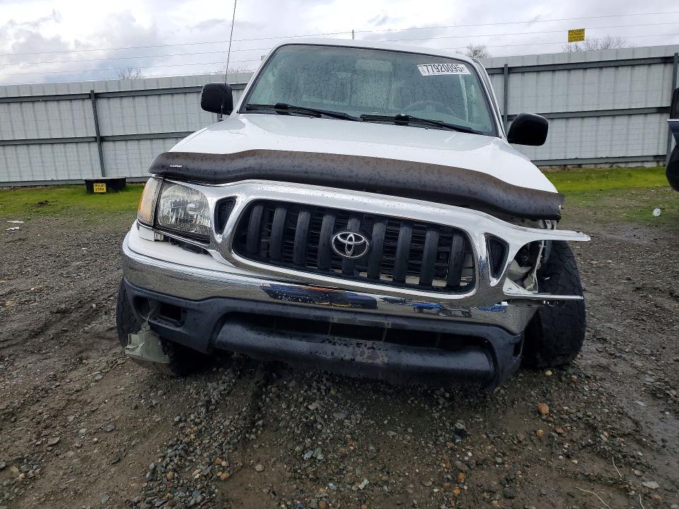 2004 Toyota Tacoma Double cab Prerunner