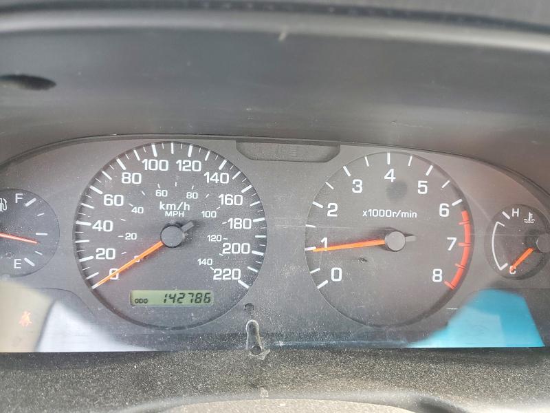 2001 Nissan Altima xe