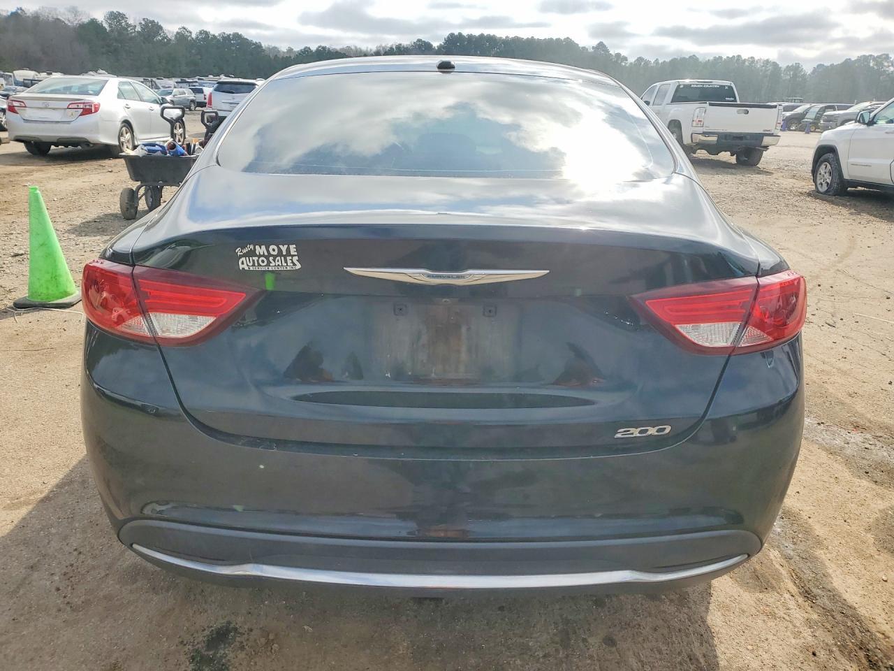 2015 Chrysler 200 Limited