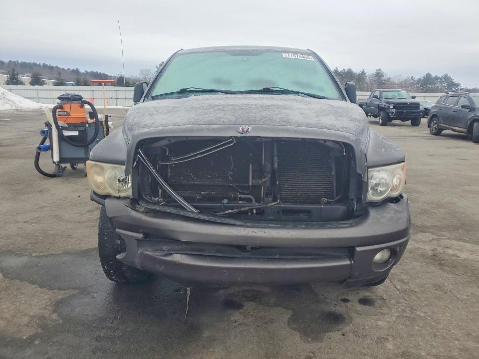 2004 Dodge Ram 1500 st