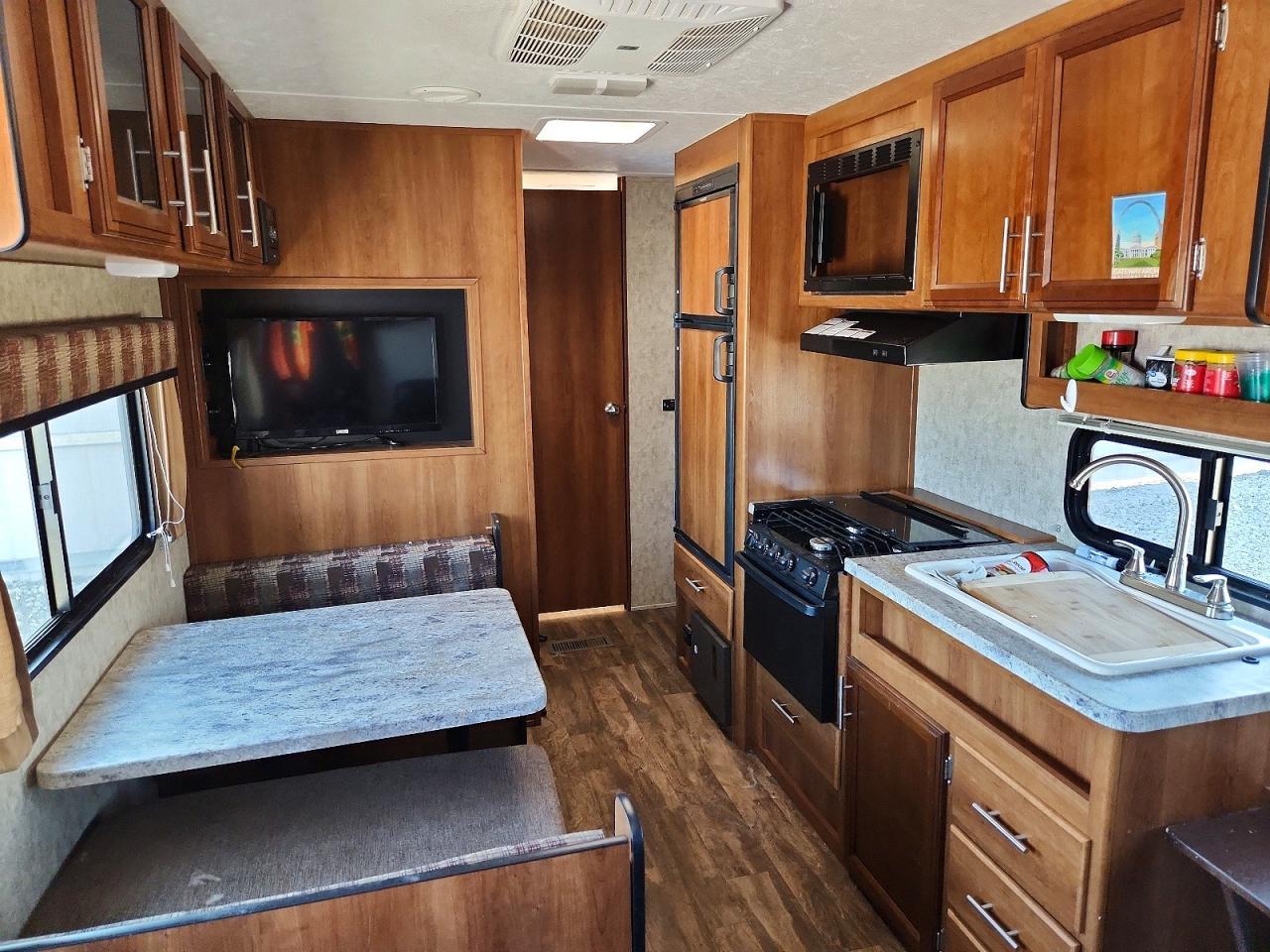 2018 Foresriver 2018 Forest River Avenger Camper