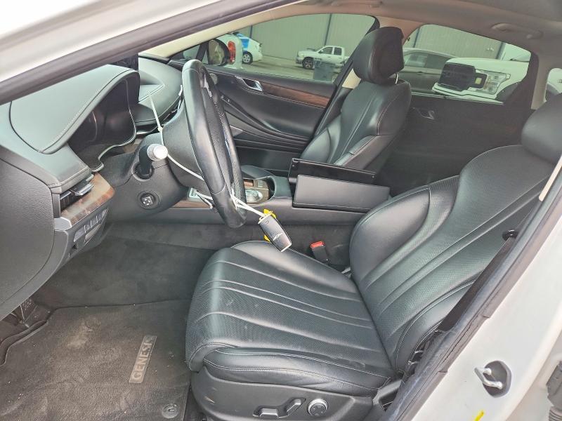 2021 Genesis G80 Base