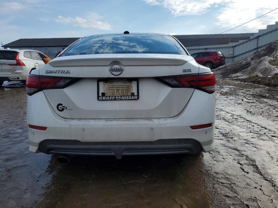 2022 Nissan Sentra sr
