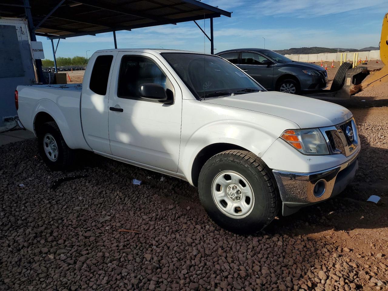 2009 Nissan Frontier XE