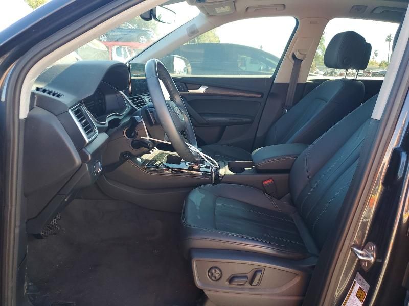 2024 Audi Q5 Premium Plus 40