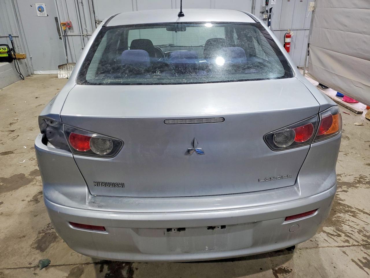 2015 Mitsubishi Lancer es