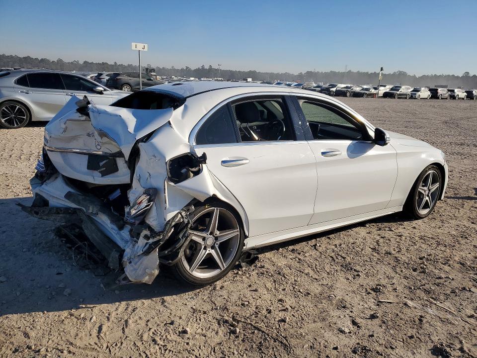 2016 Mercedes-Benz C300