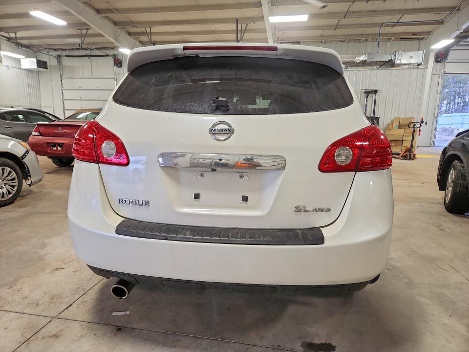 2011 Nissan Rogue s