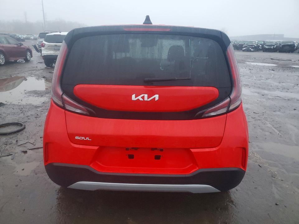 2023 KIA Soul lx