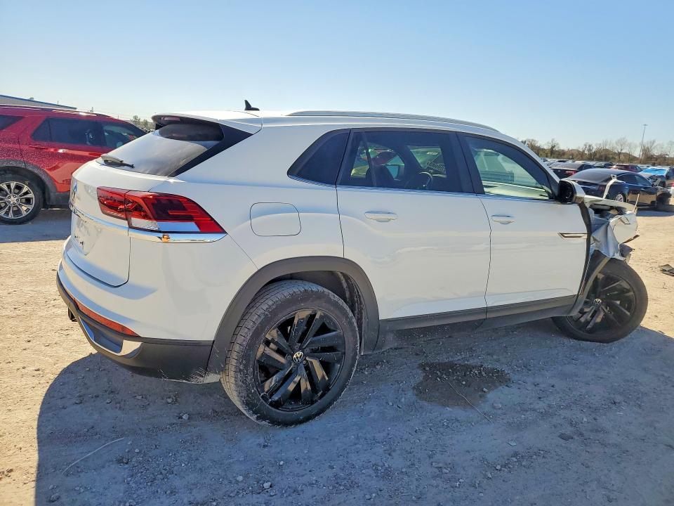 2022 Volkswagen Atlas Cross Sport se