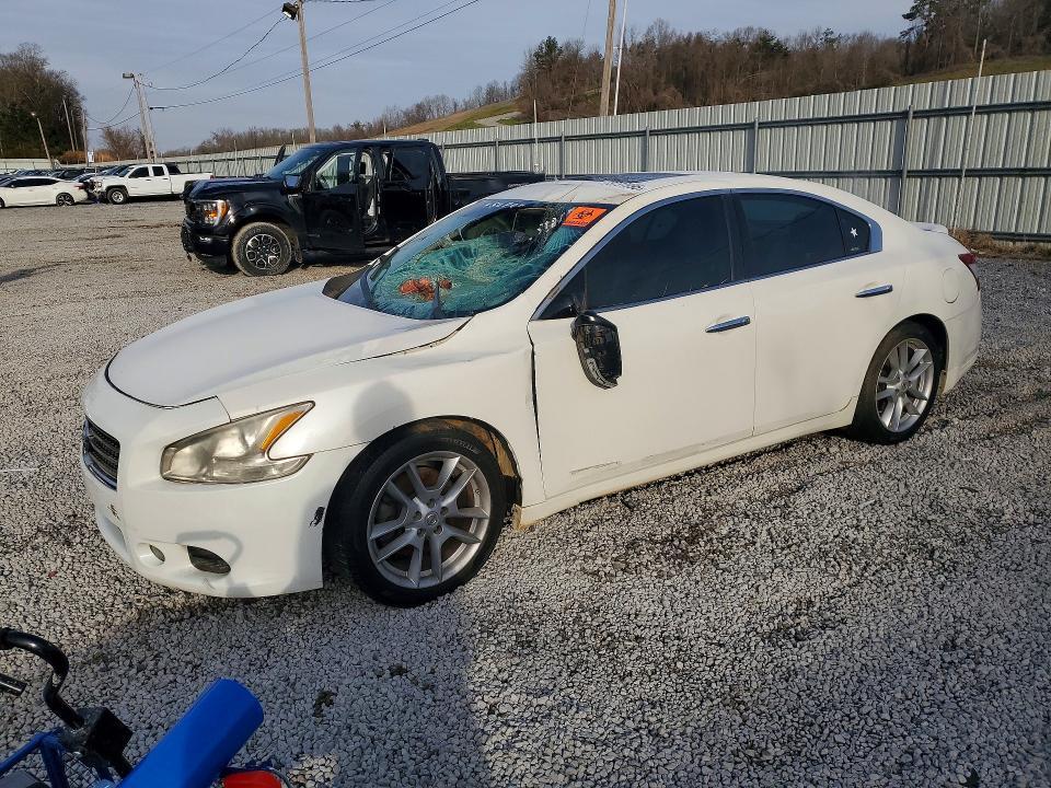 2010 Nissan Maxima 3.5 s
