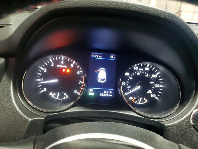 2020 Nissan Rogue sv