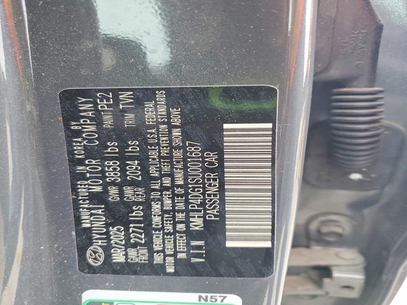 2025 Hyundai Elantra Limited