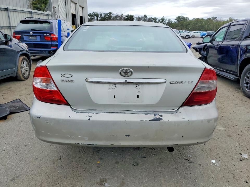 2002 Toyota Camry le